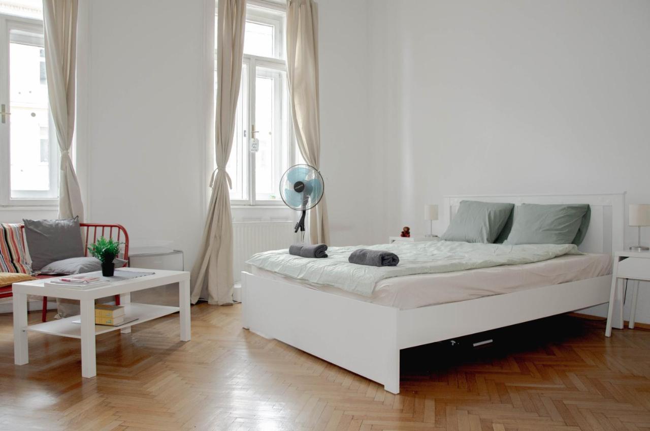 Wonderful Two Bedroom Apartment Viyana Dış mekan fotoğraf